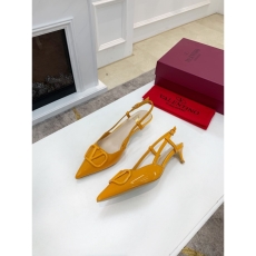 Valentino flat shoes